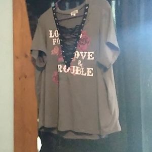 Woman's t-shirt